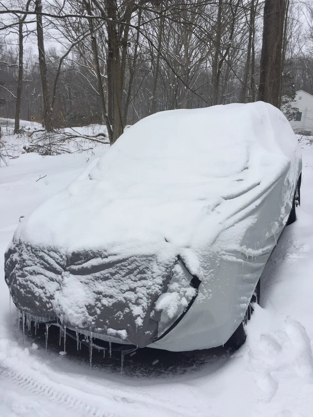 Full-coverage car cover, suitable for all seasons, thickened and padded, waterproof, hailproof, sunshade and sun protection cover.