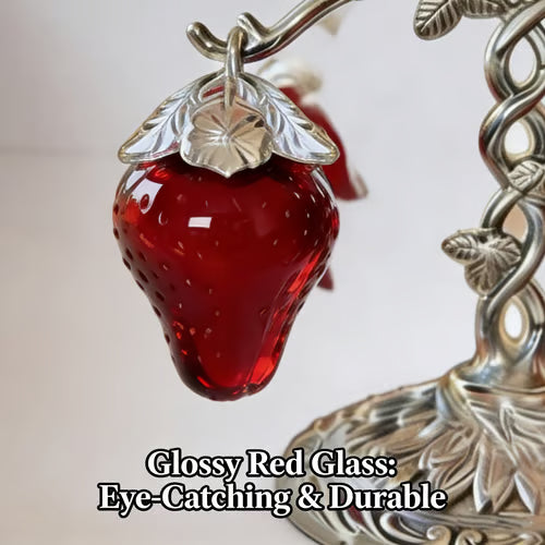Vintage Strawberry-Shaped Salt and Pepper Shaker Set – A Charming Addition to Your Dining Table 🍓