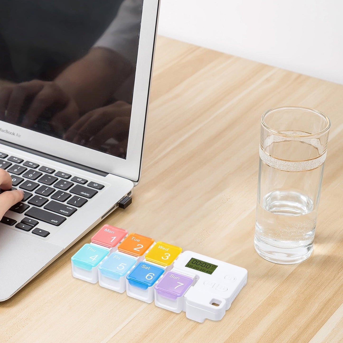 7-Day Pill Organizer with Alarm Reminder