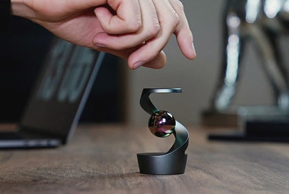 🎁 The Coolest Desk Toy Ever: Mezmoglobe Luna – Spinning Kinetic Sculpture for Focus, Stress Relief & Mind-Blowing Magic 🌟