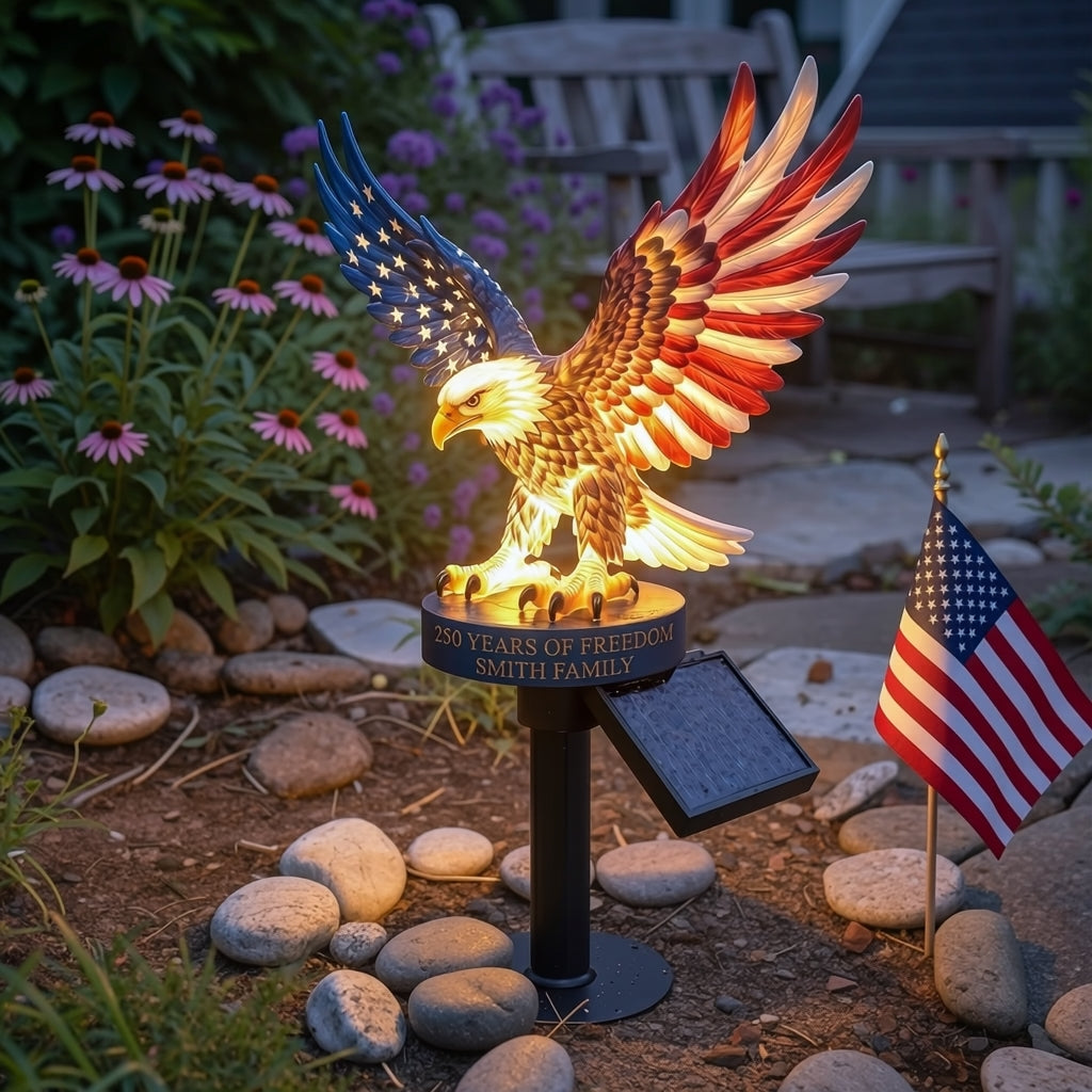 🦅Solar Eagle Garden Light – A Glowing Tribute to American Freedom