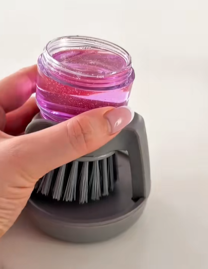 Dish brush lifestyle