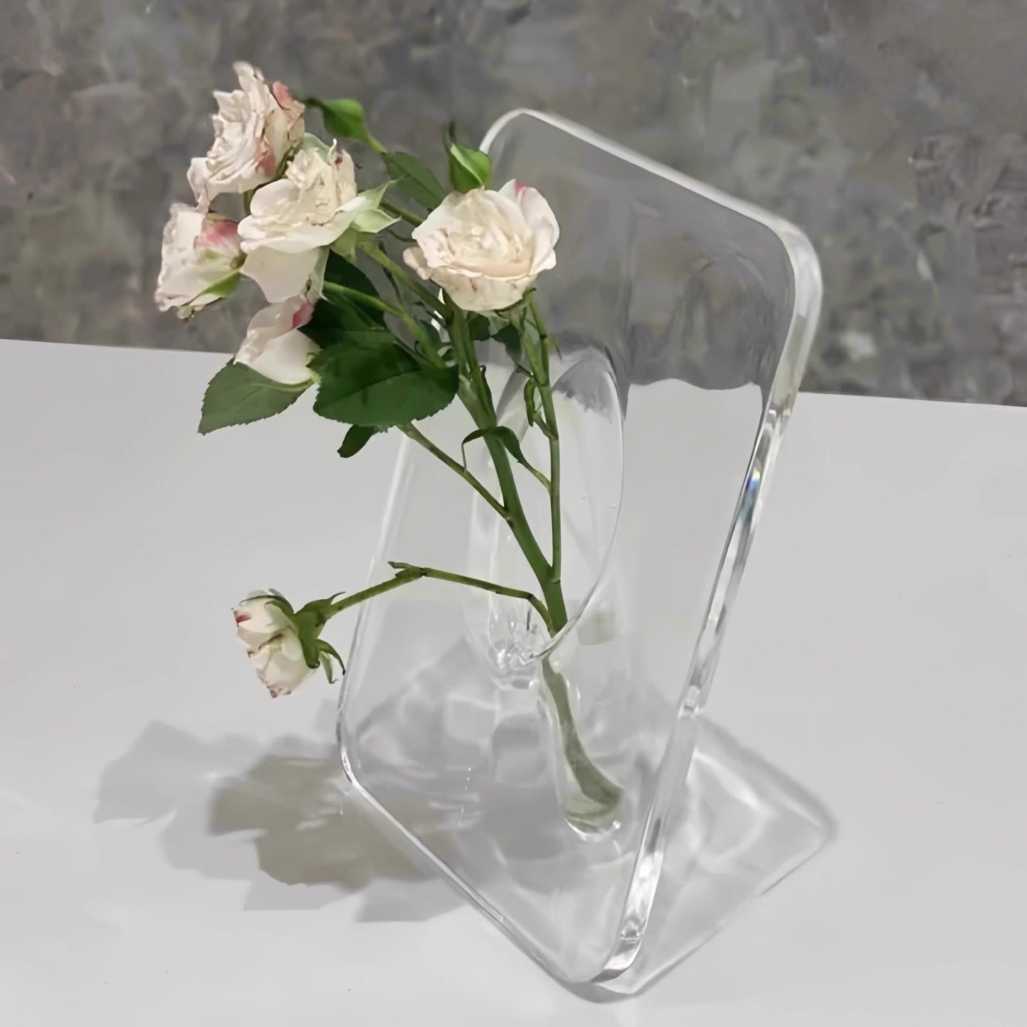 Floating Bloom Acrylic Frame Vase – Turn Simple Flowers Into Stunning Art