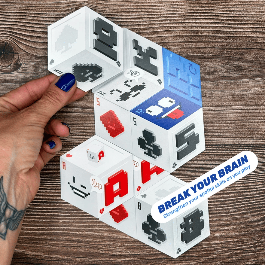 STACCS™ – The Card Game with 3D Energy