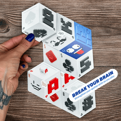 STACCS™ – The Card Game with 3D Energy