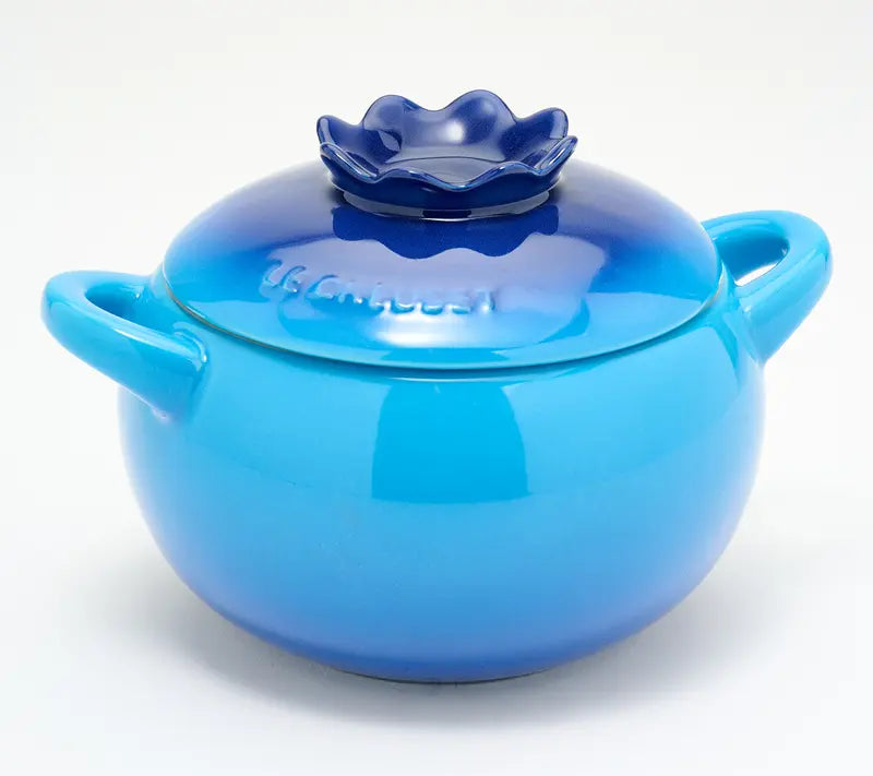 🍓 Le Creuset Mini Fruit Cocotte - 16oz Stoneware, Oven-Safe & Adorable for Baking & Serving!