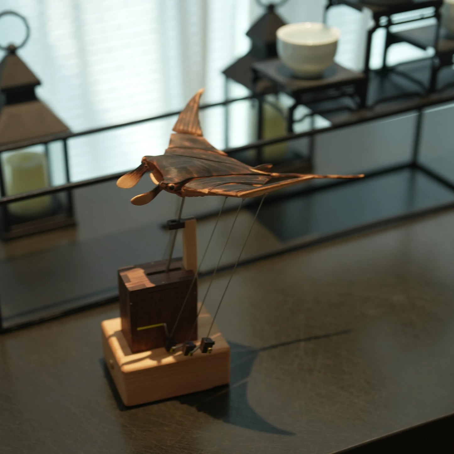 🎁Upgraded Version Handmade Wooden Electric Bionic Manta Ray Ornament🎈