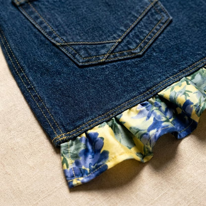 👖 Denim Echo Ruffle Apron – Upcycled Vintage Jean with Floral Lace 🌸 Sustainable Kitchen & Gardening Gift 🧑‍🌾♻️