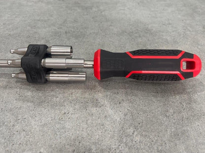 Effortless Wheel Fitting & Alignment Tool